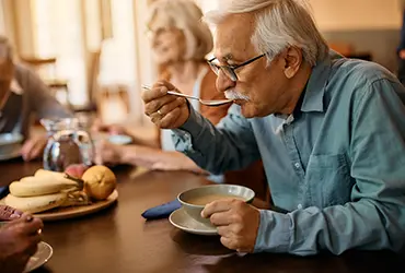 meal preparation and home helper services for the elderly